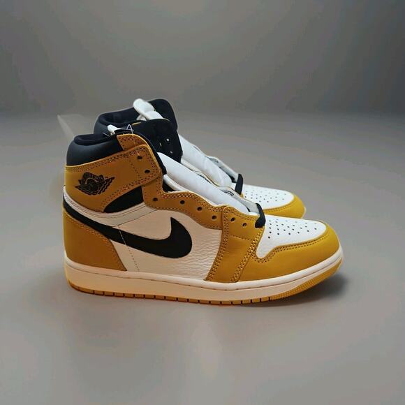 Jordan Air Jordan 1 Retro High OG Yellow Ochre DZ5485-701 Men’s HighTop main image 4
